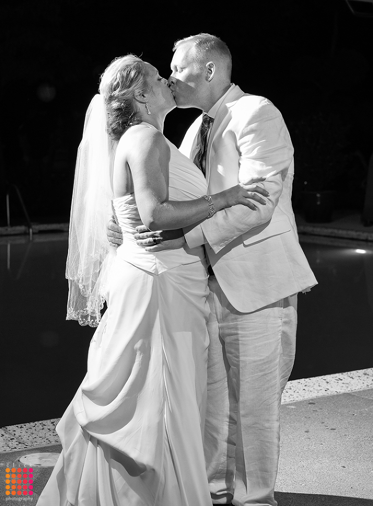 Click-Photography_kansas-city_wedding_2013_Love-1049