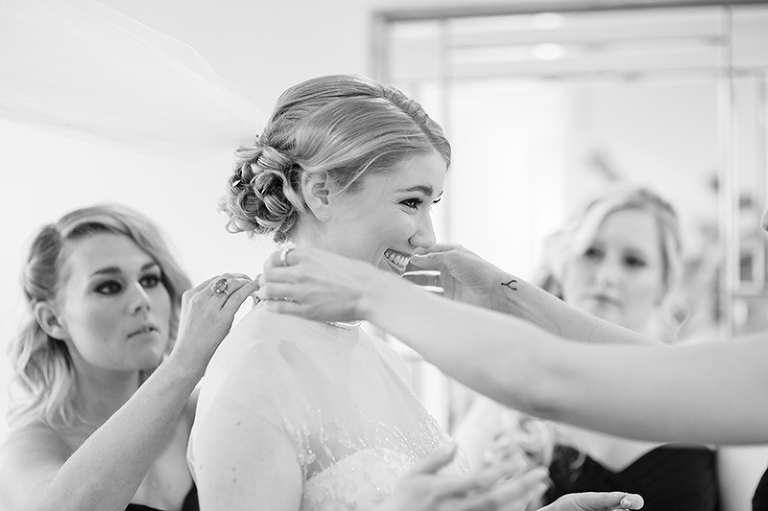 Click-Photography_Kansas-City-Weddings_Oakwood-Country-club_Alex-Katie_1009