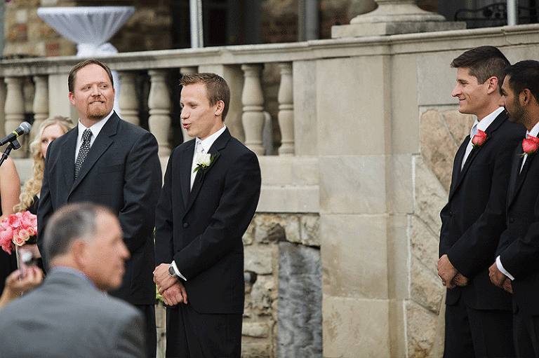 Click-Photography_Kansas-City-Weddings_Oakwood-Country-club_Alex-Katie_1043