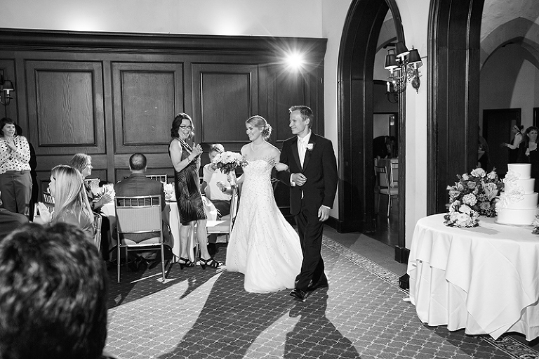 Click-Photography_Kansas-City-Weddings_Oakwood-Country-club_Alex-Katie_1072
