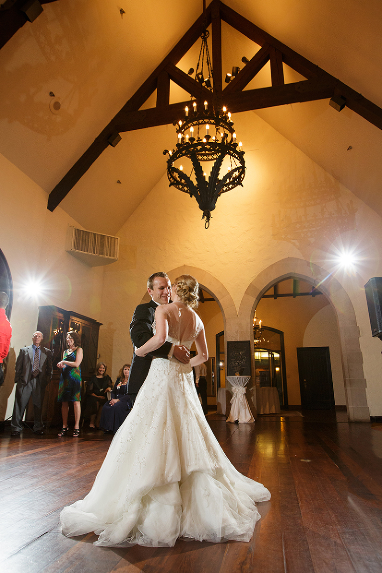 Click-Photography_Kansas-City-Weddings_Oakwood-Country-club_Alex-Katie_1080