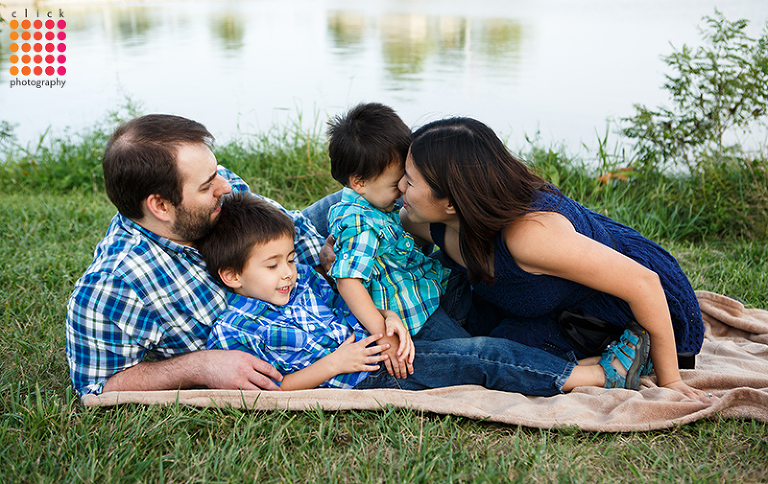Click-Photography_kansas-city_Family_2013_Wall-1013