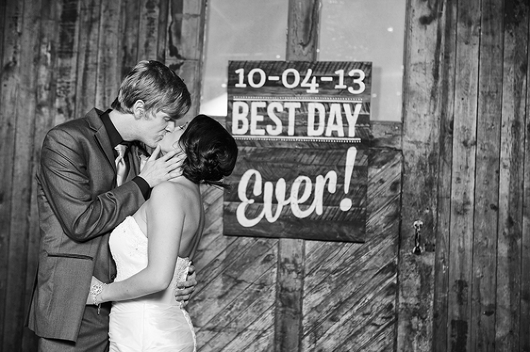 Click-Photography_Kansas-City-Wedding_Murley_1073