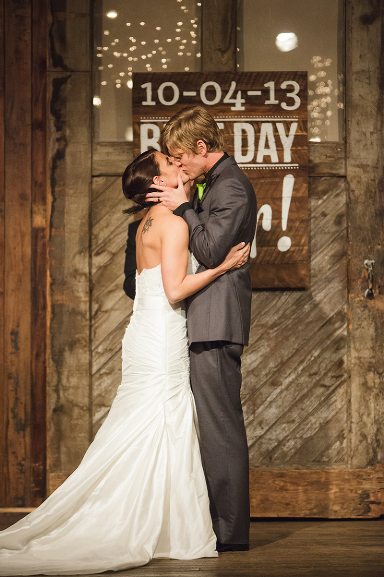 Click-Photography_Kansas-City-Wedding_Murley_1088