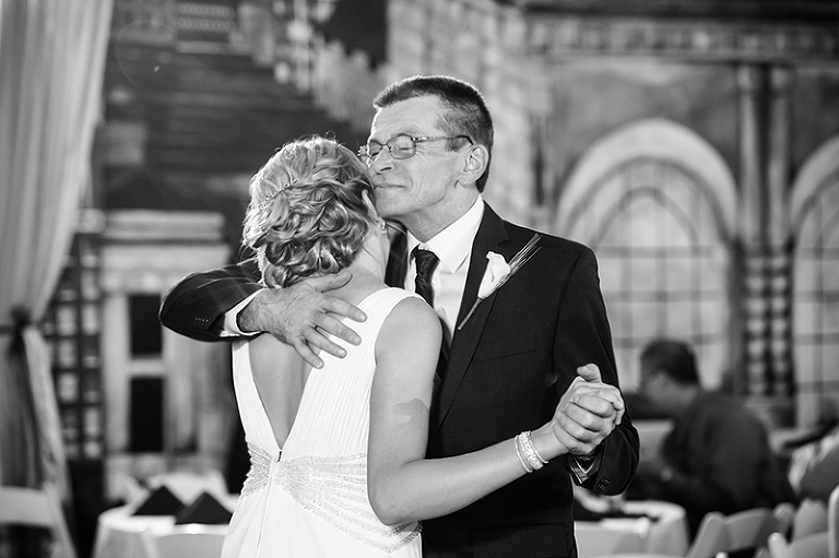 Photojournalistic Kansas City Wedding