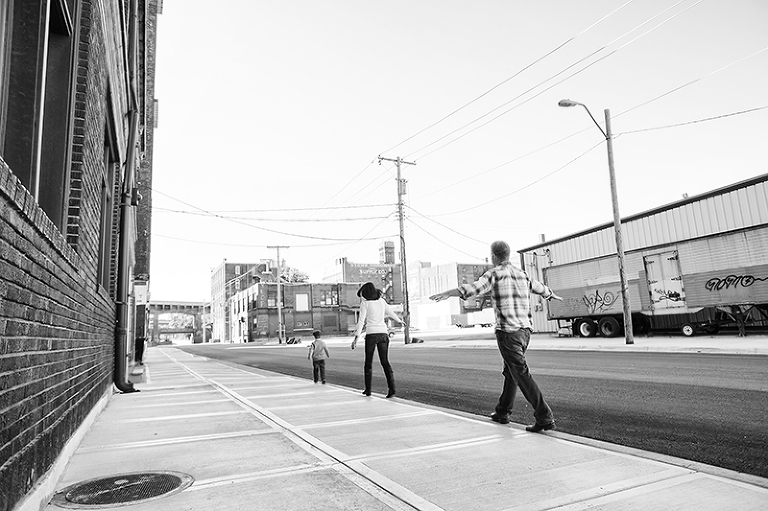 Kansas-City_Family-Lifestyle-Portraits_Click-Photography_Walters-1014