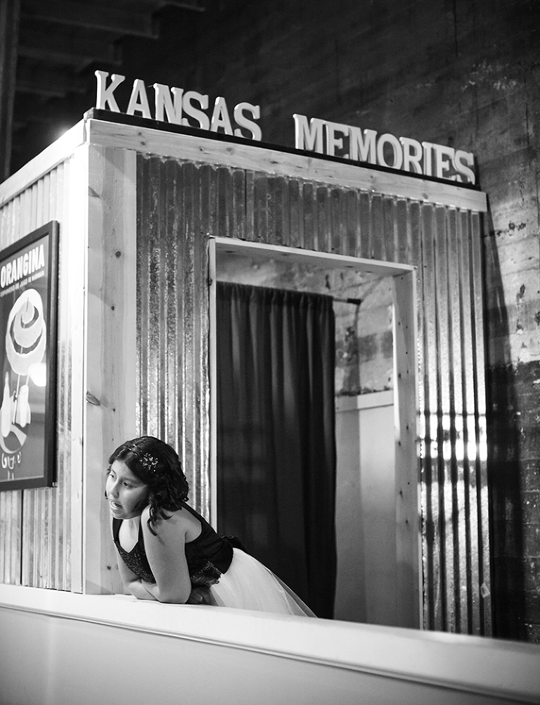 Kansas-City_Wedding_Click-Photography_Hayes-1000