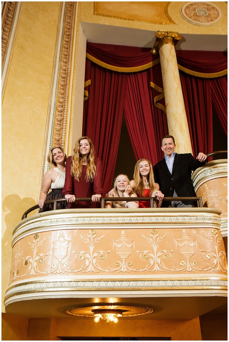 Family-Photography-Kansas-City_Click-Photography_2015_Harshbargers_Folly-Theater__1001