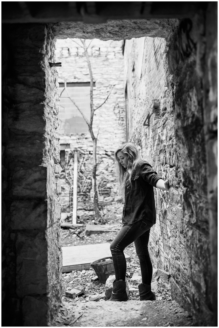 Kansas-City_Senior-Portraits_Click-Photography_2015_Olivia-1011