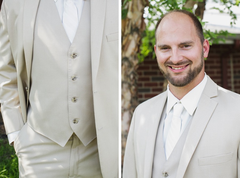 Click-Photography-Wedding-Abe-and-Jakes-Lawrence-KS_Dewey_1025