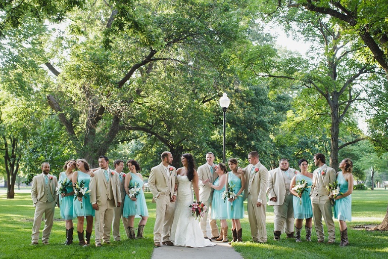 Click-Photography-Wedding-Abe-and-Jakes-Lawrence-KS_Dewey_1048