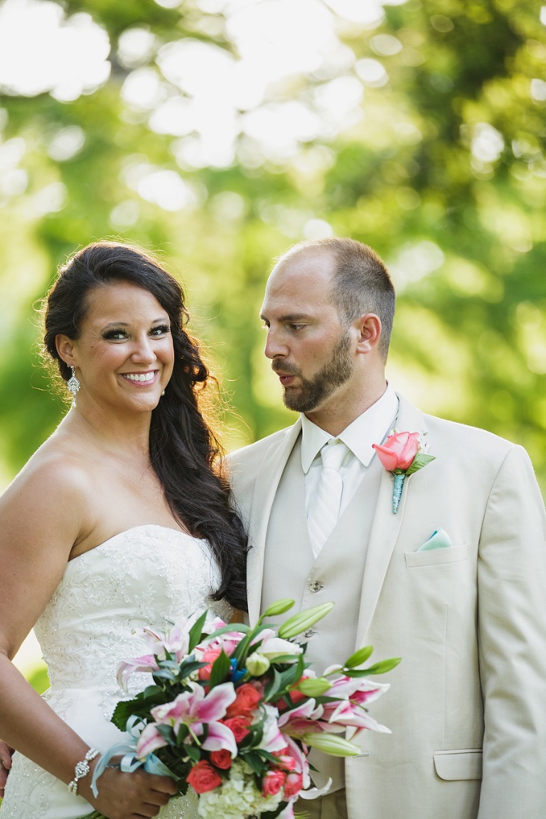 Click-Photography-Wedding-Abe-and-Jakes-Lawrence-KS_Dewey_1052