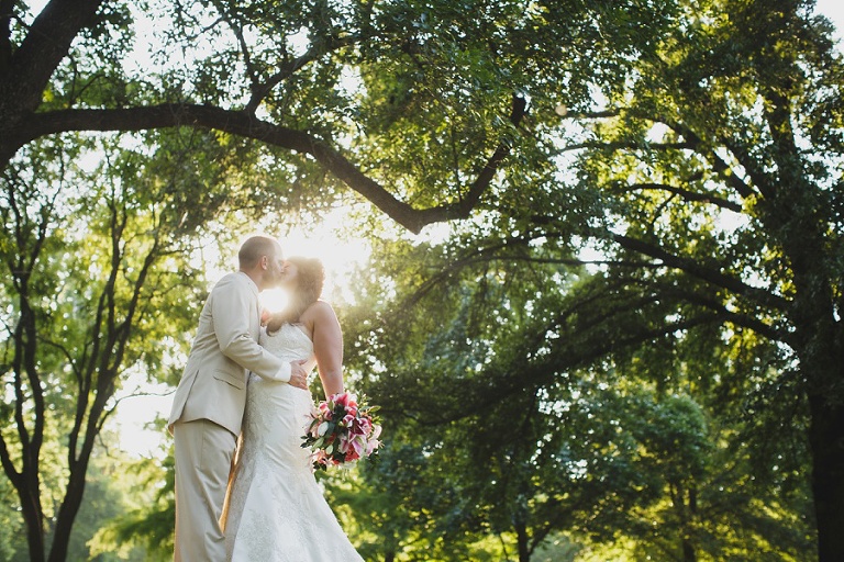 Click-Photography-Wedding-Abe-and-Jakes-Lawrence-KS_Dewey_1054