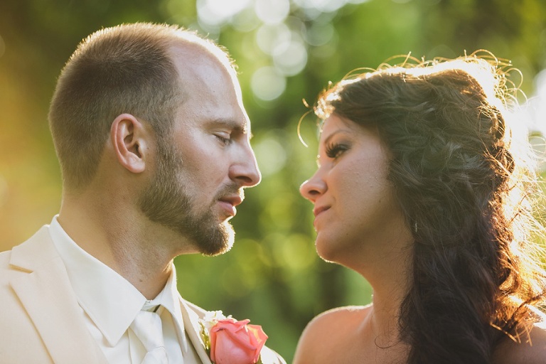 Click-Photography-Wedding-Abe-and-Jakes-Lawrence-KS_Dewey_1055