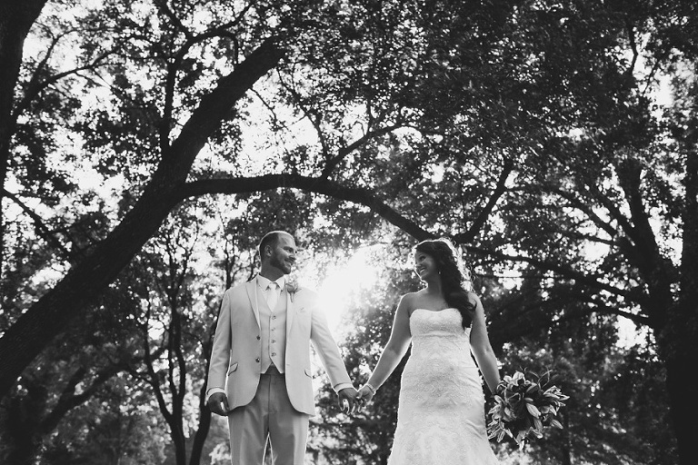 Click-Photography-Wedding-Abe-and-Jakes-Lawrence-KS_Dewey_1056