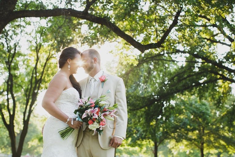 Click-Photography-Wedding-Abe-and-Jakes-Lawrence-KS_Dewey_1071