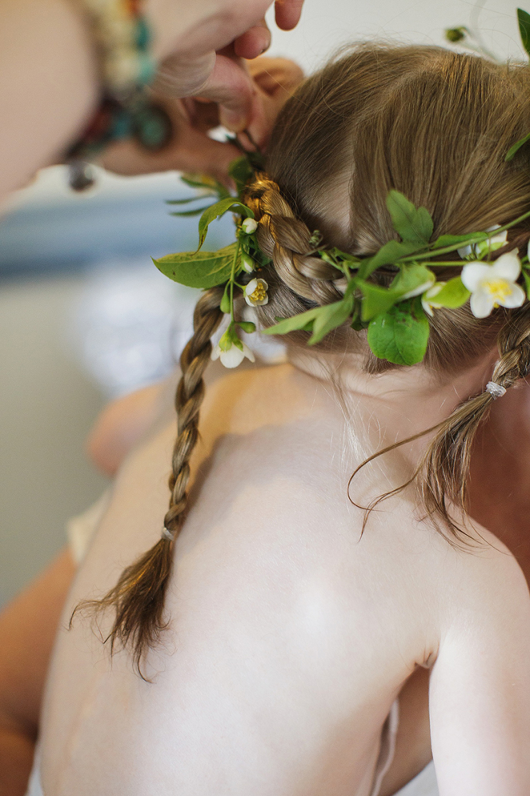 Modern wedding at Mildale Farm