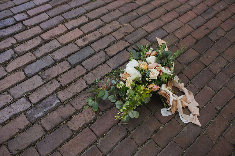 Modern wedding at Mildale Farm