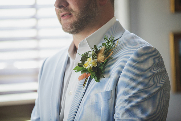 Modern wedding at Mildale Farm