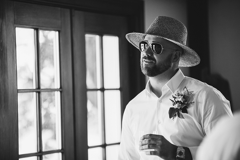 Modern wedding at Mildale Farm