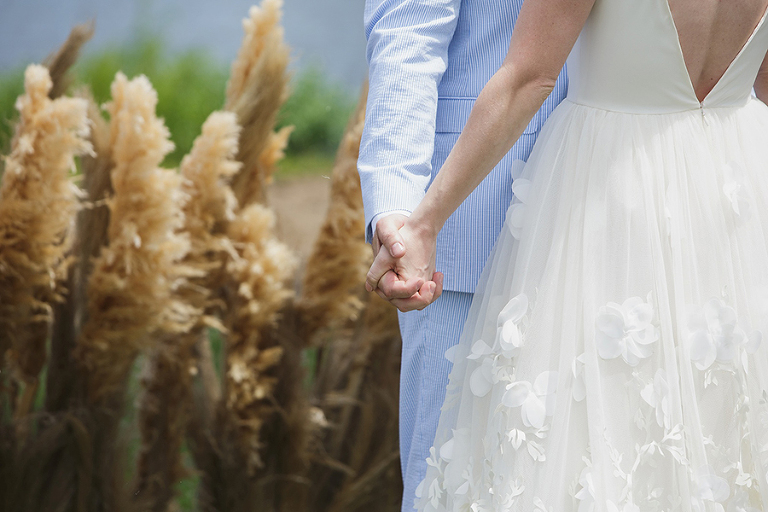 Modern wedding at Mildale Farm