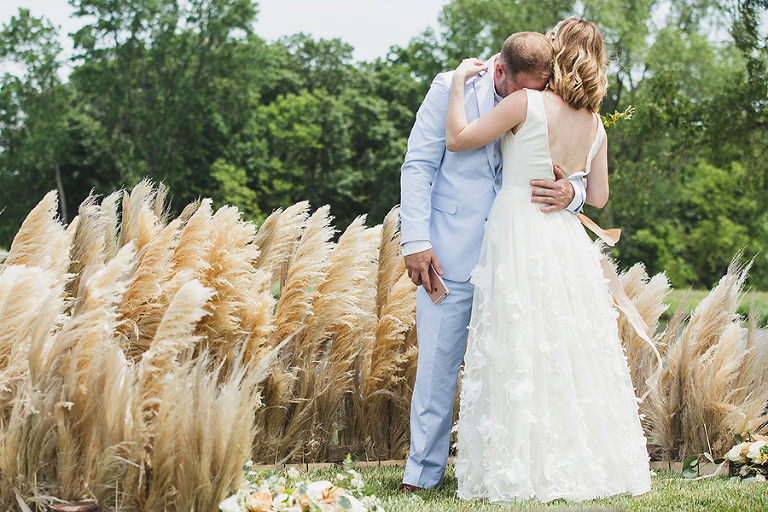 Modern wedding at Mildale Farm
