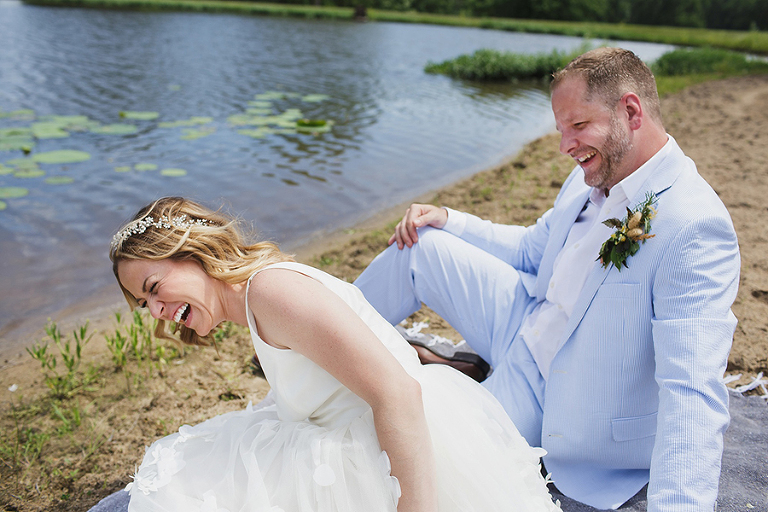 Modern wedding at Mildale Farm