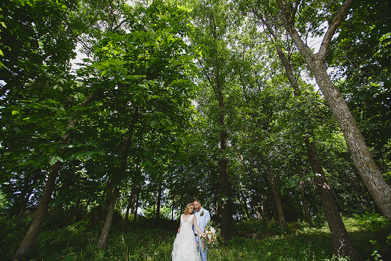 Modern wedding at Mildale Farm