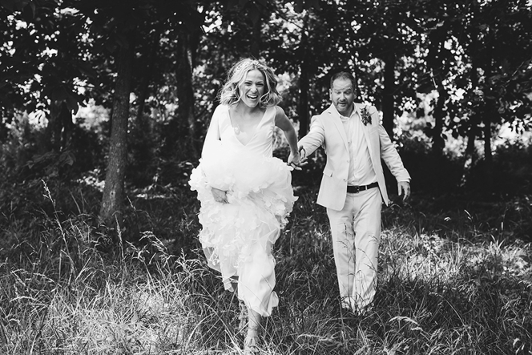 Modern wedding at Mildale Farm