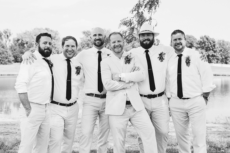 Modern wedding at Mildale Farm