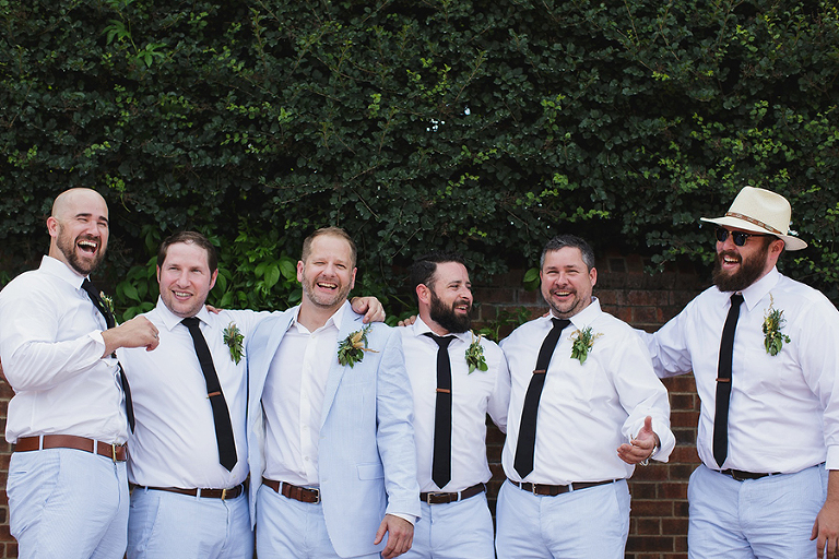 Modern wedding at Mildale Farm