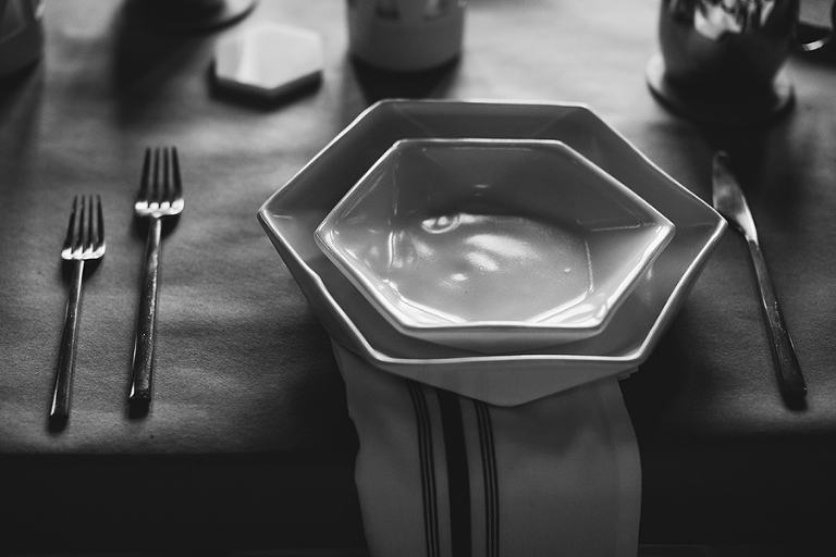 Modern wedding at Mildale Farm