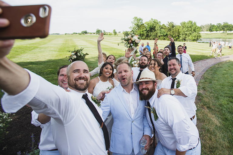 Modern wedding at Mildale Farm