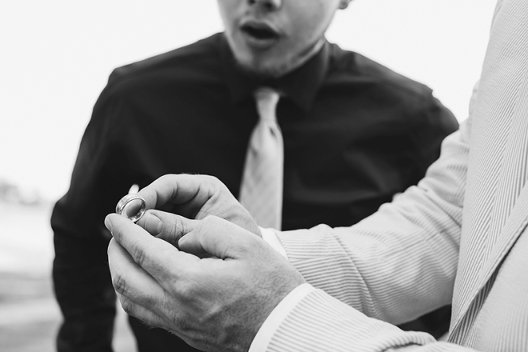 Modern wedding at Mildale Farm