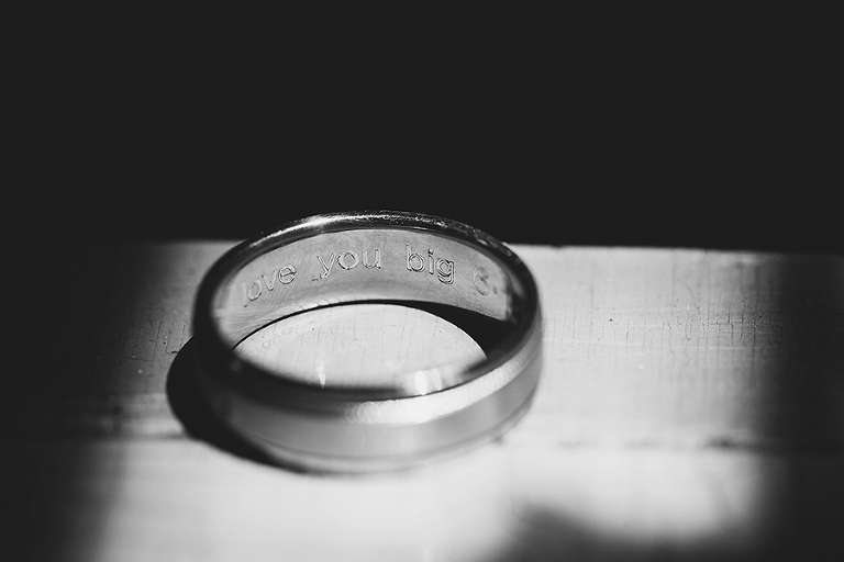 Modern wedding at Mildale Farm