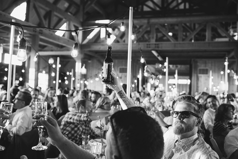 Modern wedding at Mildale Farm