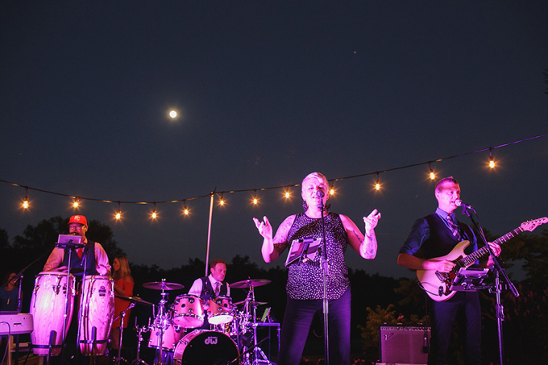 Modern wedding at Mildale Farm