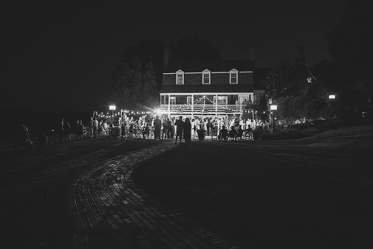 Modern wedding at Mildale Farm