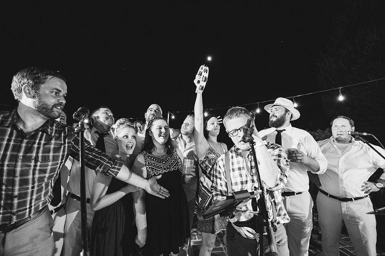 Modern wedding at Mildale Farm