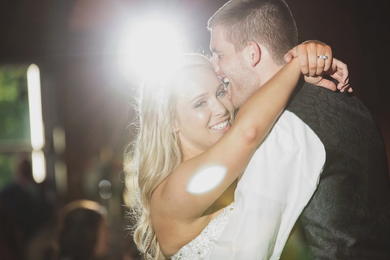 Ironwood-Lodge_Weddings_Zimmerman-1076