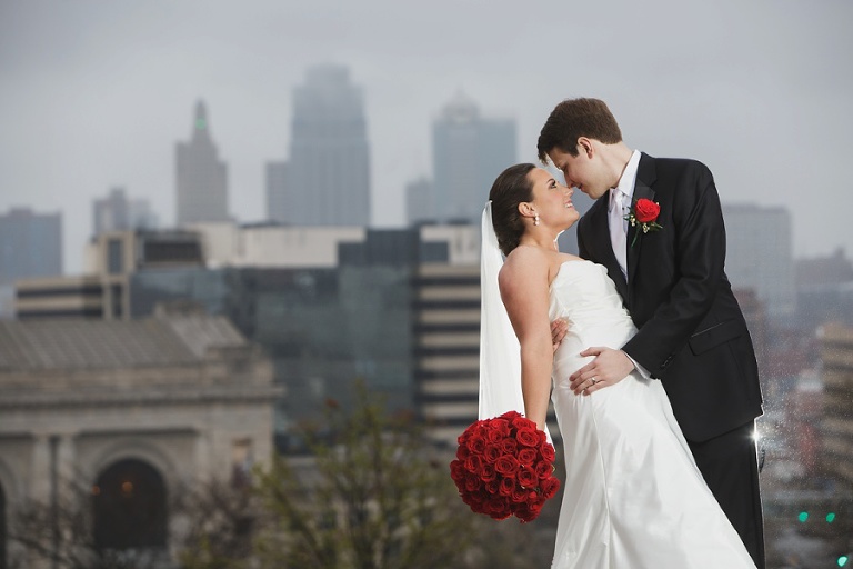 marriott-kc-weddings_click-photography_k-p_1034