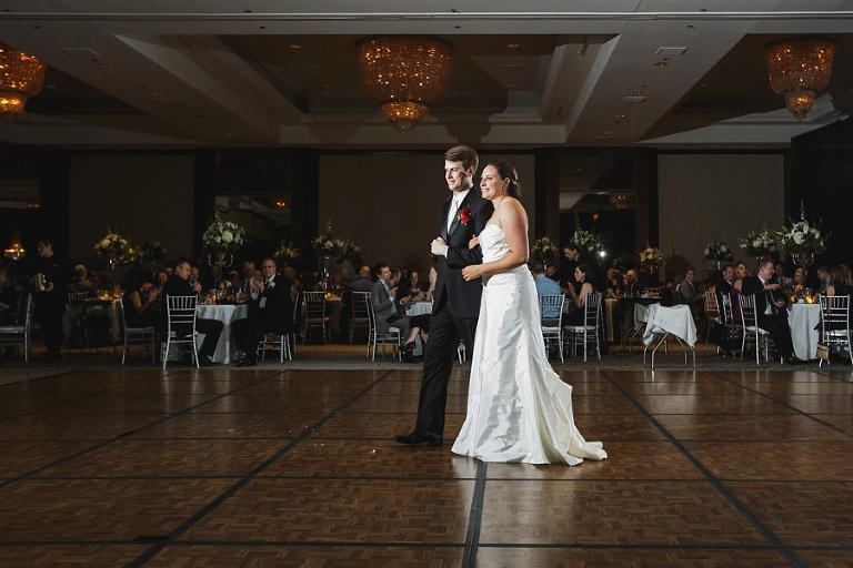 marriott-kc-weddings_click-photography_k-p_1046